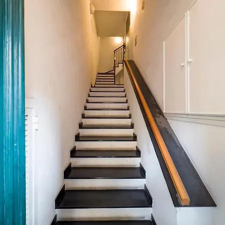 Cavour 9 2b 2b 100mq With Private Garage, In Center Of Rapallo, Wifi, Air Conditioned Apartment *