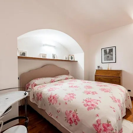 Cavour 9 2b 2b 100mq With Private Garage, In Center Of Rapallo, Wifi, Air Conditioned Rapallo